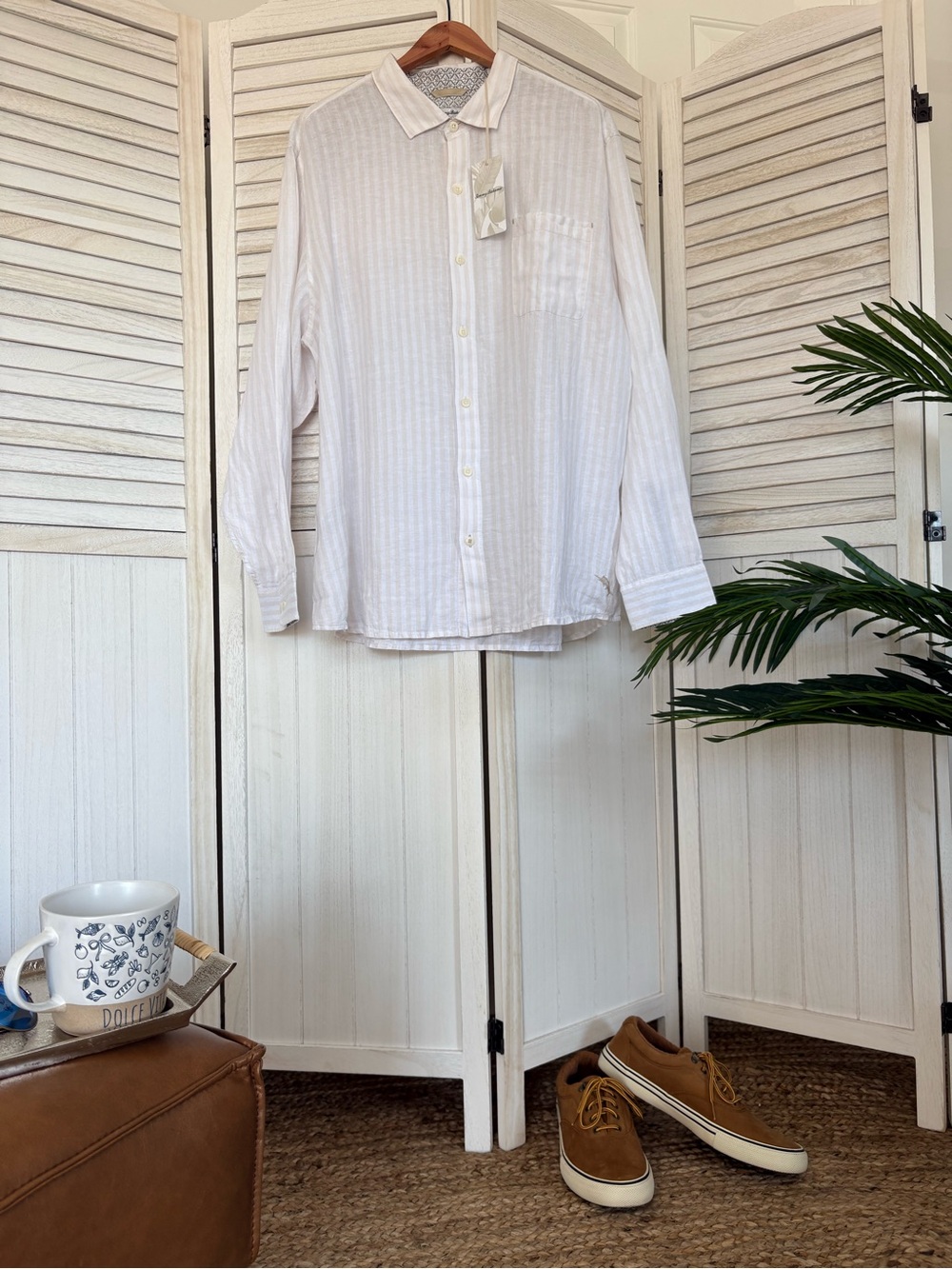 Tommy Bahama Cabana Breeze Mens XXL 100% linen tan and white stripe button down